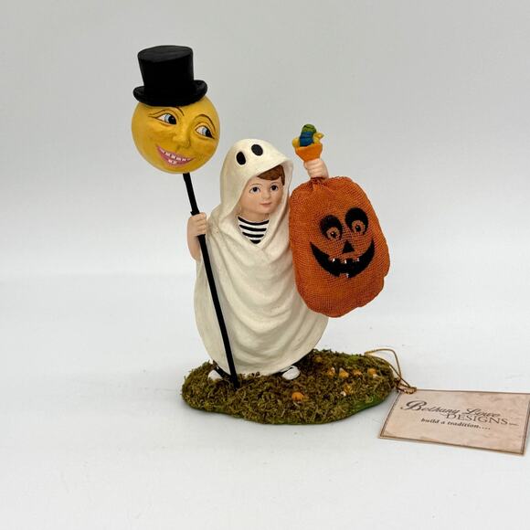 Bethany Lowe Boo Bandit Halloween Figure Boy in Ghost Costume Trick Or Treat NEW - Picture 3 of 8